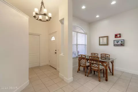 1306 Asher Ct, Ormond Beach, FL 32174 photo 4