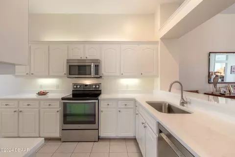 1306 Asher Ct, Ormond Beach, FL 32174 photo 8