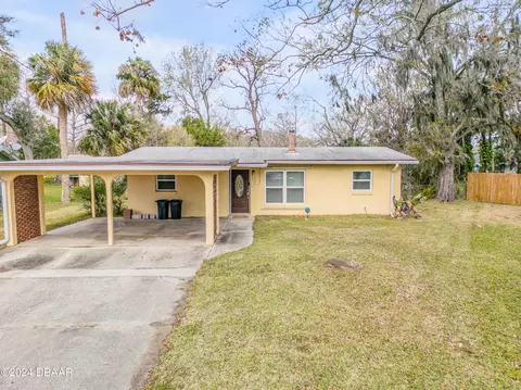 840 Teague St, South Daytona, FL 32119