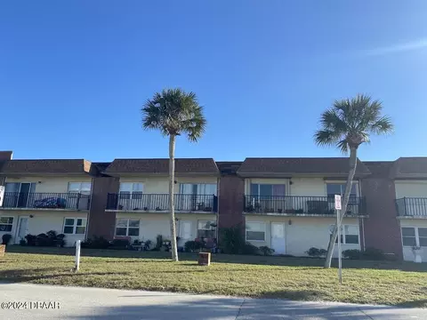 10 Lynnhurst Dr #103, Ormond Beach, FL 32176