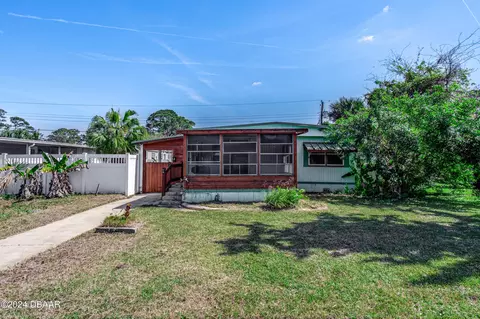 5412 Barhydt Ave, Port Orange, FL 32127