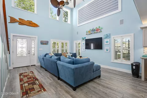 130 Hernandez Ave, Ormond Beach, FL 32174 photo 5
