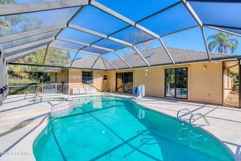 8 Pine Shadows Trl, Ormond Beach, FL 32174 photo 2