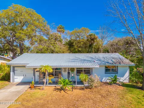 1633 John Anderson Dr, Ormond Beach, FL 32176