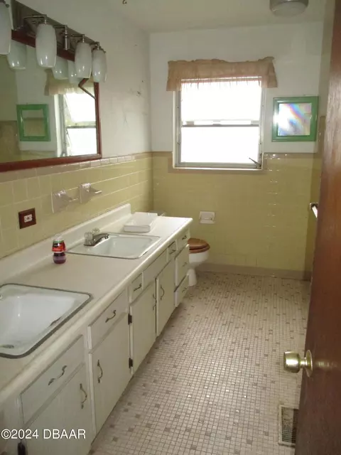 61 Division Ave, Ormond Beach, FL 32174 photo 7