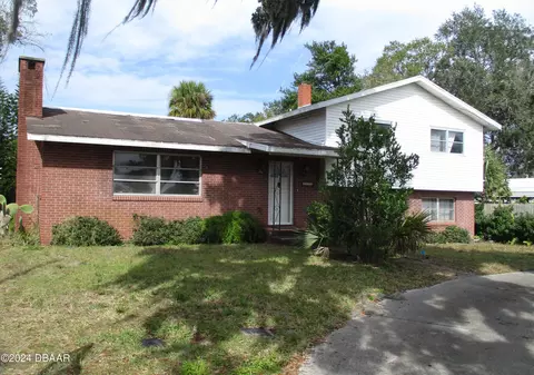 61 Division Ave, Ormond Beach, FL 32174