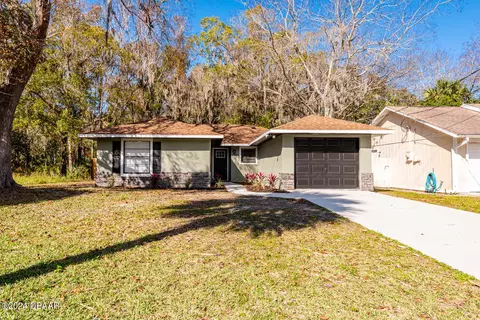 1146 13th St, Daytona Beach, FL 32117