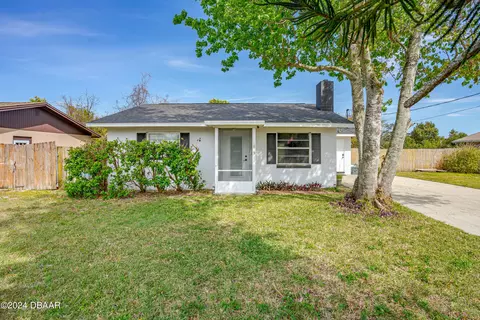 1835 Carolina Ave, Ormond Beach, FL 32174