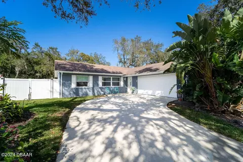 727 Hawks Ridge Rd, Port Orange, FL 32127
