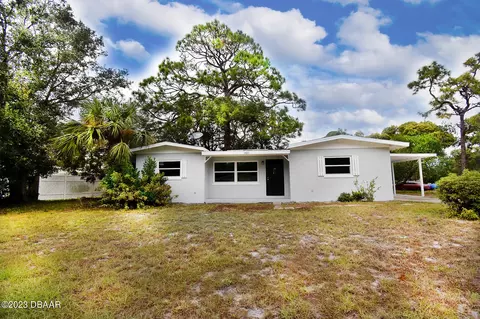 1610 3rd St, Daytona Beach, FL 32117