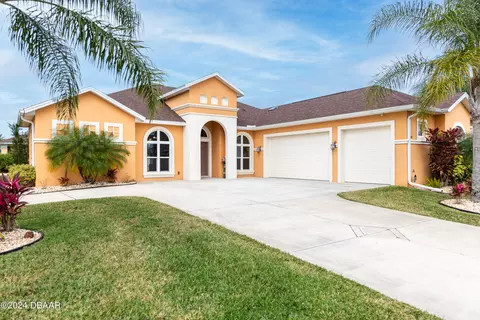 506 Luna Bella Ln, New Smyrna Beach, FL 32168