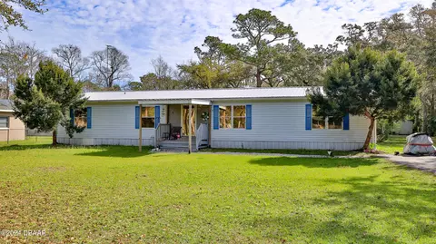 6017 Gladys St, Port Orange, FL 32127