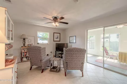 111 Pinion Cir, Ormond Beach, FL 32174 photo 13