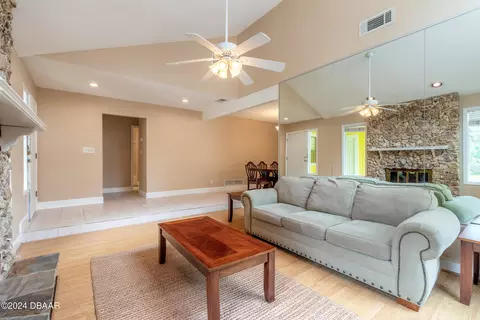24 Baymeadow Ct, Ormond Beach, FL 32174 photo 5