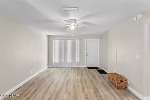 1749 Valencia Ave, Ormond Beach, FL 32174 photo 9