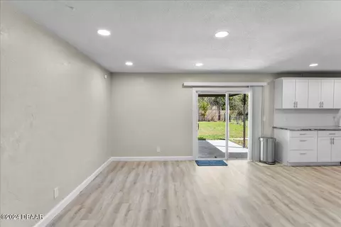 1749 Valencia Ave, Ormond Beach, FL 32174 photo 8
