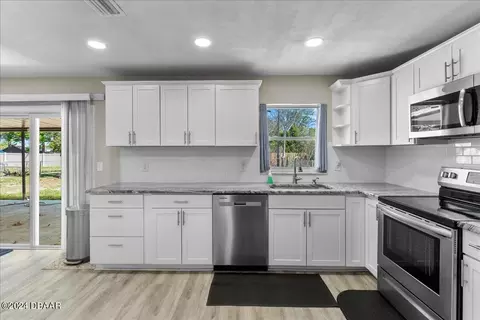 1749 Valencia Ave, Ormond Beach, FL 32174 photo 4