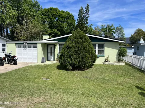 104 Mason Park Dr, Daytona Beach, FL 32114