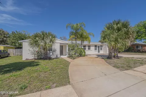 27 Byron Ellinor Dr, Ormond Beach, FL 32176 photo 2