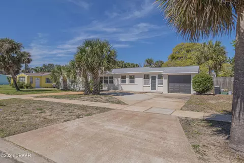 27 Byron Ellinor Dr, Ormond Beach, FL 32176 photo 4