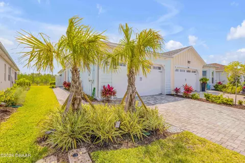 924 Coral Reef Way, Daytona Beach, FL 32124