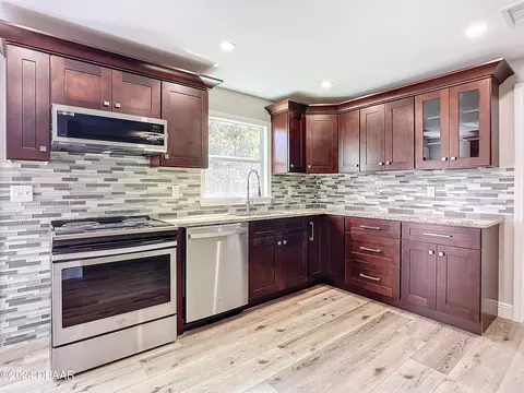 1715 Palm Rd, Ormond Beach, FL 32174 photo 8