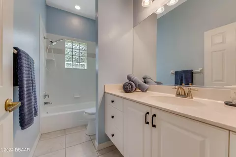 Bath - 4117 Salina Ln, Ormond Beach, FL 32174 photo 6 of 6