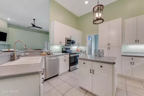 Kitchen - 4117 Salina Ln, Ormond Beach, FL 32174 photo 1 of 4