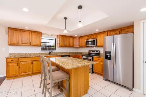 310 Wildwood Dr, Edgewater, FL 32132 photo 10