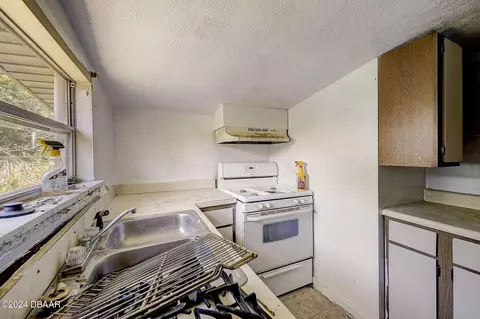 281 Lincoln Ave, Ormond Beach, FL 32174 photo 16