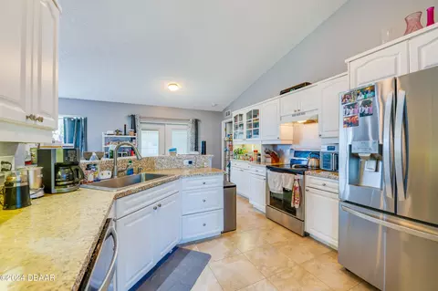 2719 Banyan Tree Dr, Edgewater, FL 32141 photo 9