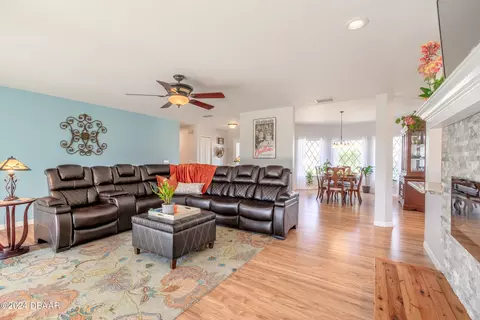 14 Julie Dr, Ormond Beach, FL 32176 photo 13