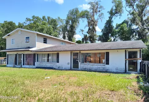 120 Katrina St, De Leon Springs, FL 32130