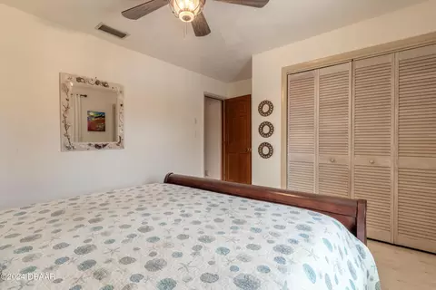 133 Flamingo Rd, Edgewater, FL 32141 photo 9