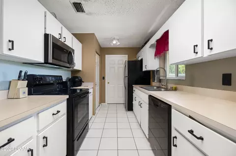3014 Unity Tree Dr, Edgewater, FL 32141 photo 8