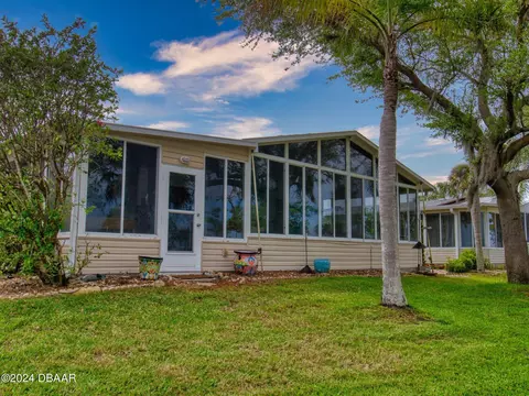 749 Navigators Way, Edgewater, FL 32141 photo 5