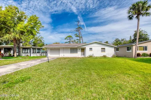 35 Kenilworth Ave, Ormond Beach, FL 32174