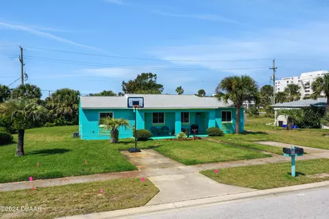 215 Rockefeller Dr, Ormond Beach, FL 32176 photo 3