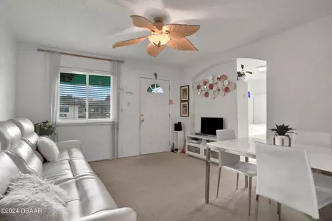 215 Rockefeller Dr, Ormond Beach, FL 32176 photo 7