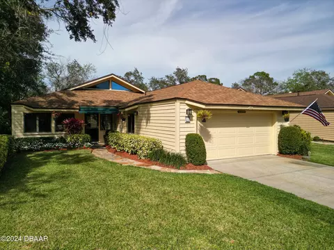 612 St Andrews Cir, New Smyrna Beach, FL 32168