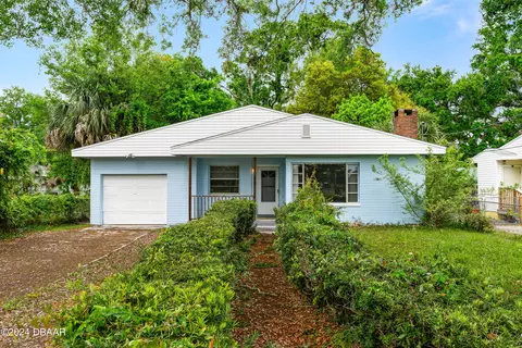 870 Oak St, Daytona Beach, FL 32114