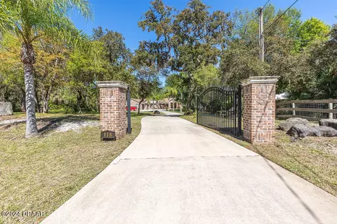 118 Oak Ln, Ormond Beach, FL 32174 photo 3