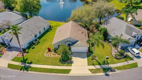 165 Gala Cir, Daytona Beach, FL 32124
