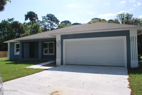 181 N Putnam Grove Rd, Oak Hill, FL 32759