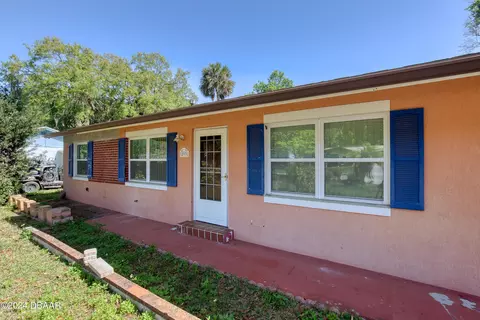 293 Gibbons Ave, Holly Hill, FL 32117