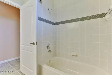 Bath - 1446 Dolph Cir, Ormond Beach, FL 32174 photo 6 of 6