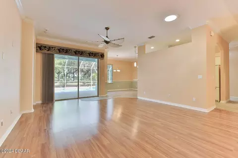 Living - 1446 Dolph Cir, Ormond Beach, FL 32174 photo 3 of 7