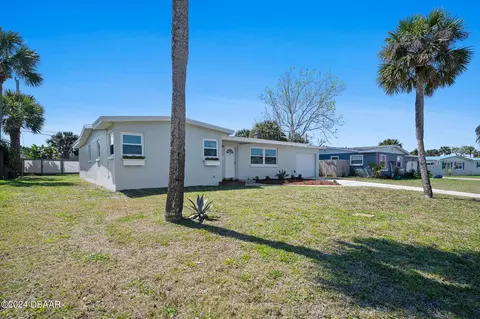80 Loyola Dr, Ormond Beach, FL 32176 photo 3