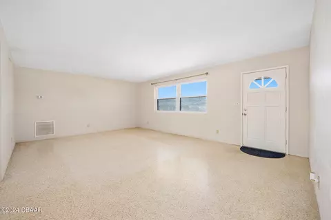 80 Loyola Dr, Ormond Beach, FL 32176 photo 9