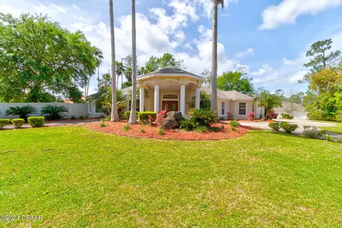 290 Golden Saddle Ln, Ormond Beach, FL 32174
